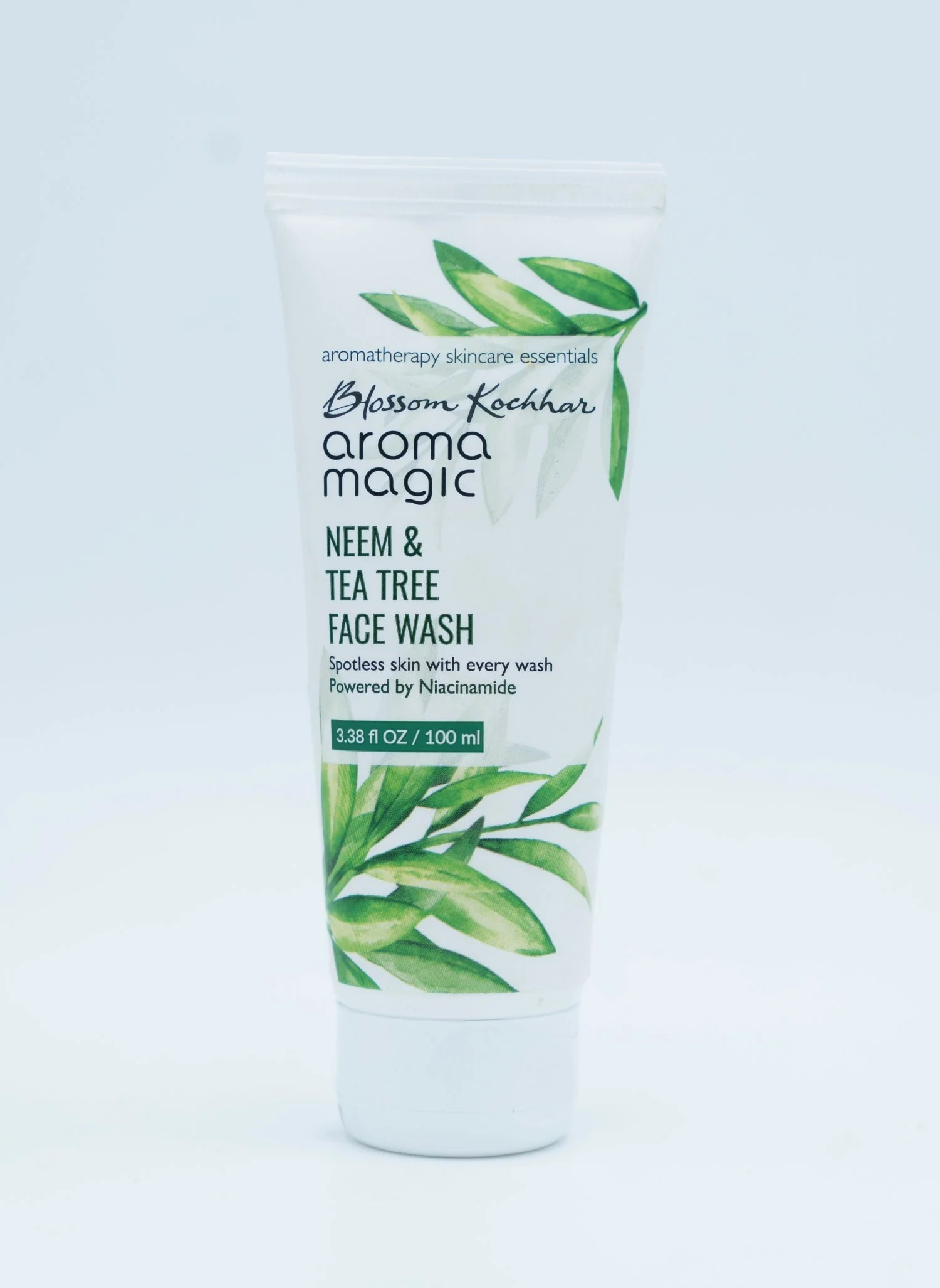 Neem and Tea Tree Niacinamide Face Wash For Oily & Acne Prone Skin - Image 11